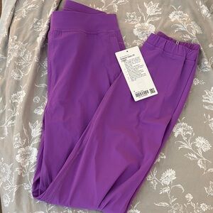 NWT 💜Lululemon joggers